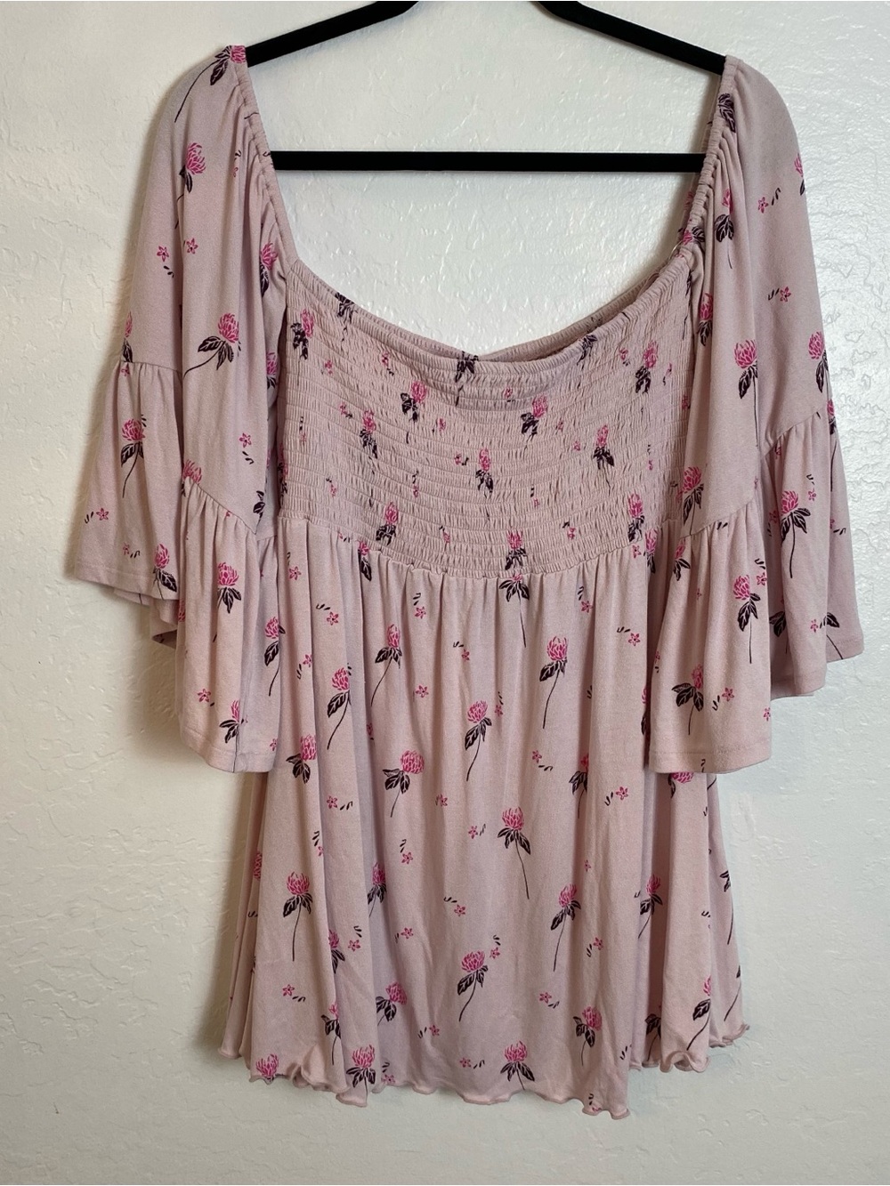 Free People Lana Floral Tunic Pink Smocked Blouse M - Picture 4 of 4